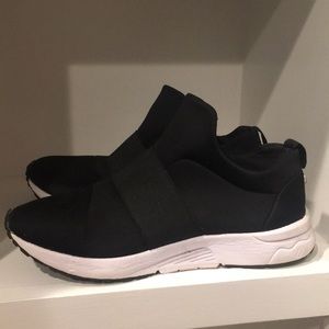 Steve Madden Sneakers